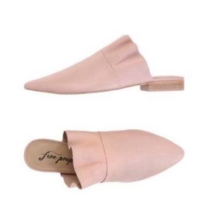 Free People sienna ruffle mule in pink